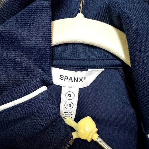 Spanx AirEssentials XL Pique Sleeveless Mockneck Jumpsuit Navy Wide Leg OpenBack - Picture 9 of 10